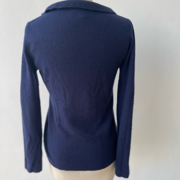 Cashmere 100%.  Pullover Sweater - Picture 4 of 5